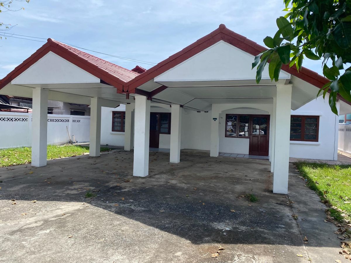 ขายบ้านสมุทรปราการ สำโรง : บ้านเดี่ยว จามจุรี กิ่งแก้ว 41 / 4 ห้องนอน (ขาย), Detached House Chamchuri King Kaew 41/ 4 Bedrooms (FOR SALE) AIM012