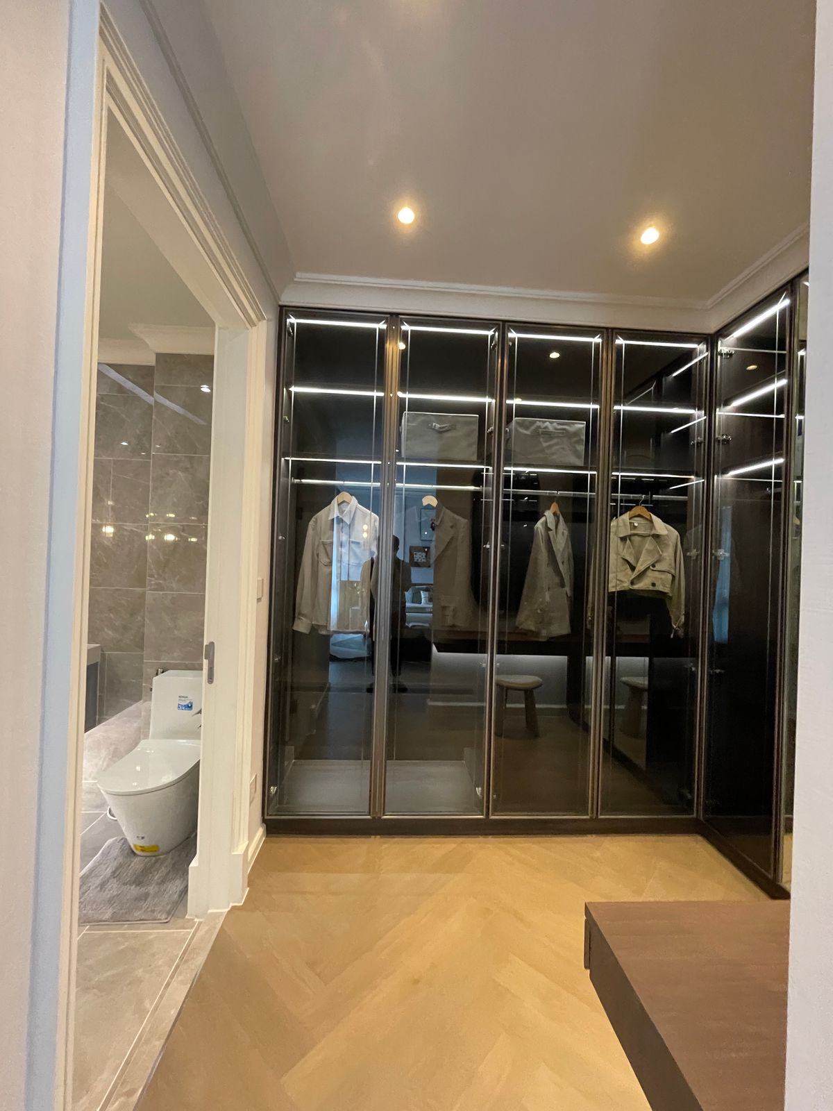 For SaleHouseSukhumvit, Asoke, Thonglor : [RARE ITEM] Luxurious corner mansion Lavista Ekkamai 10 | 429 sq m. Superior life in the heart of Ekkamai—fully decorated. Ready to move in!