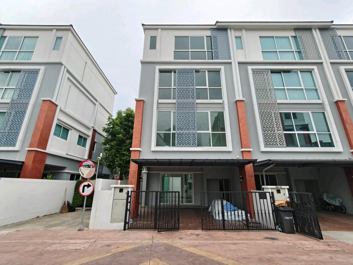 For SaleTownhomeRama3 (Riverside),Satupadit : Luxury townhome, first hand, COTE Mesong Rama 3 project [Côté Maison Rama3] 📣 Only 3 units left.