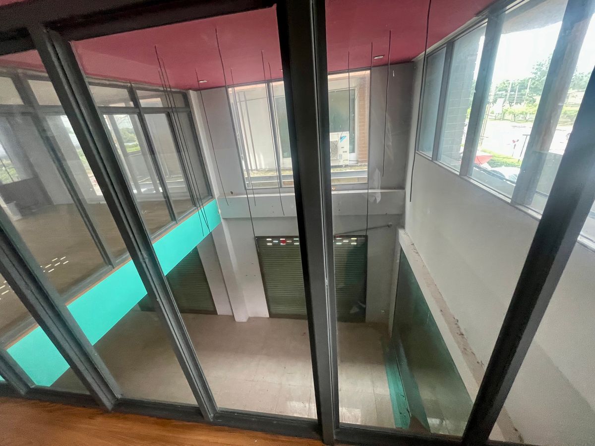 ขายที่ดินนวมินทร์ รามอินทรา : ตึกแถวทำเลทอง ตรงข้ามสนามกอล์ฟปัญญารามอินทรา รายล้อมด้วยบ้านหรูโครงการใหญ่ และลูกค้ากำลังซื้อสูง ทำเ