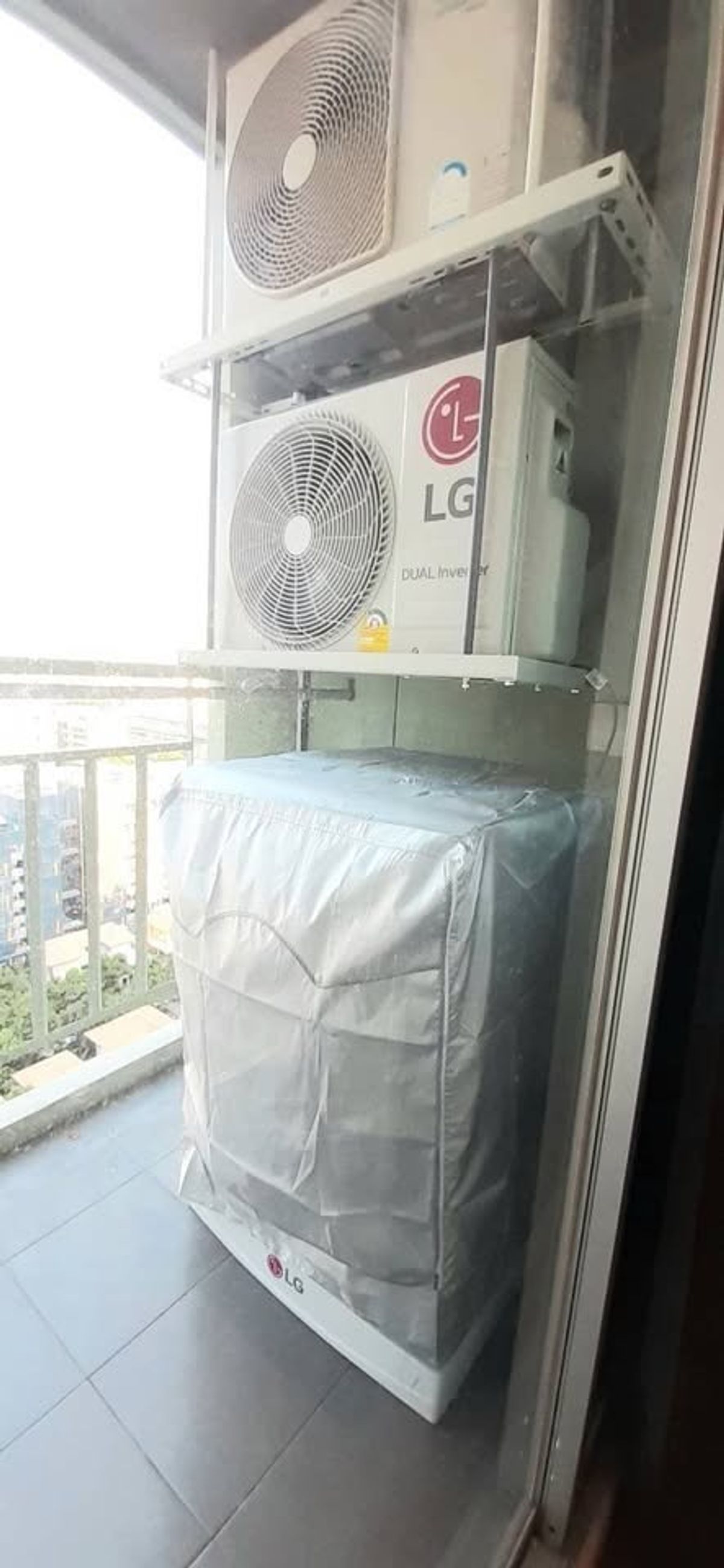 For RentCondoRattanathibet, Sanambinna : 💒 Condo for rent (Lumpini Park Rattanathibet -Ngamwongwan) 💒 ** Ready to move in There is a washing machine ** interested in inquiring@270jphmk