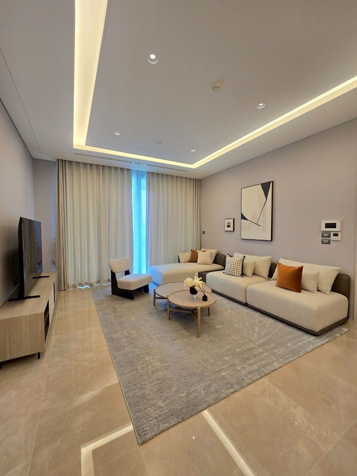 ให้เช่าคอนโดวิทยุ ชิดลม หลังสวน : The best view - The Residences at Sindhorn Kempinski FOR RENT  2 beds 3 baths Near BTS Phloen Chit Station 