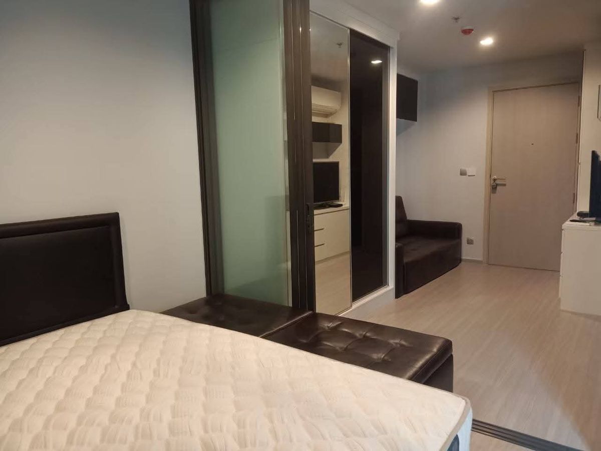 ให้เช่าคอนโดลาดพร้าว เซ็นทรัลลาดพร้าว : 20,000 BHT/Month Life Ladprao 2 Bedrooms