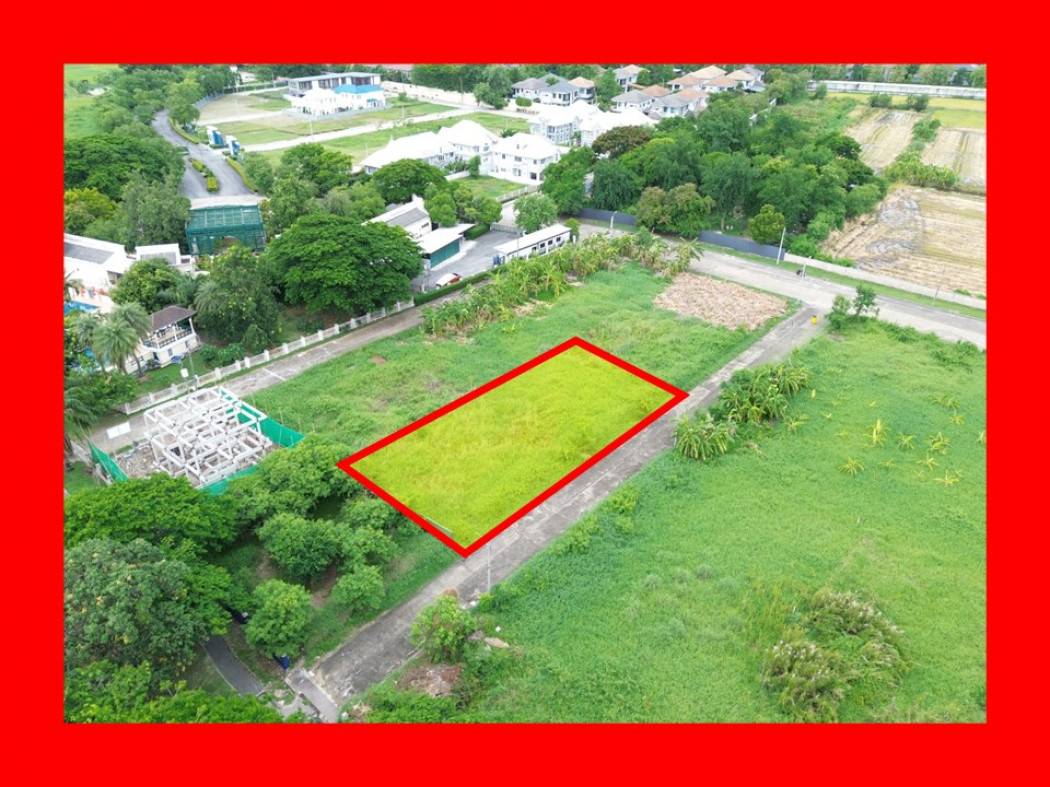 For SaleLandSukhumvit, Asoke, Thonglor : Land for sale, Soi Panchasap Village, 240 sq w, near Borommaratchachonnani Road, only 700 m. DD