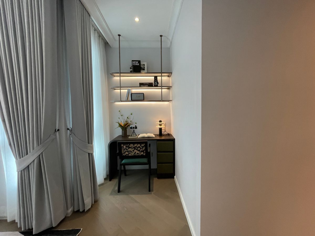 For SaleHouseSukhumvit, Asoke, Thonglor : [RARE ITEM] Luxurious corner mansion Lavista Ekkamai 10 | 429 sq m. Superior life in the heart of Ekkamai—fully decorated. Ready to move in!