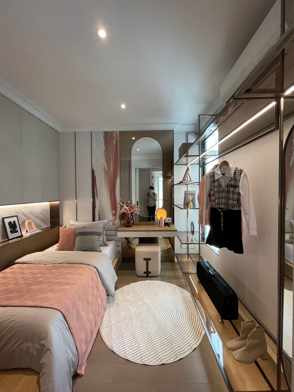 For SaleHouseSukhumvit, Asoke, Thonglor : [RARE ITEM] Luxurious corner mansion Lavista Ekkamai 10 | 429 sq m. Superior life in the heart of Ekkamai—fully decorated. Ready to move in!