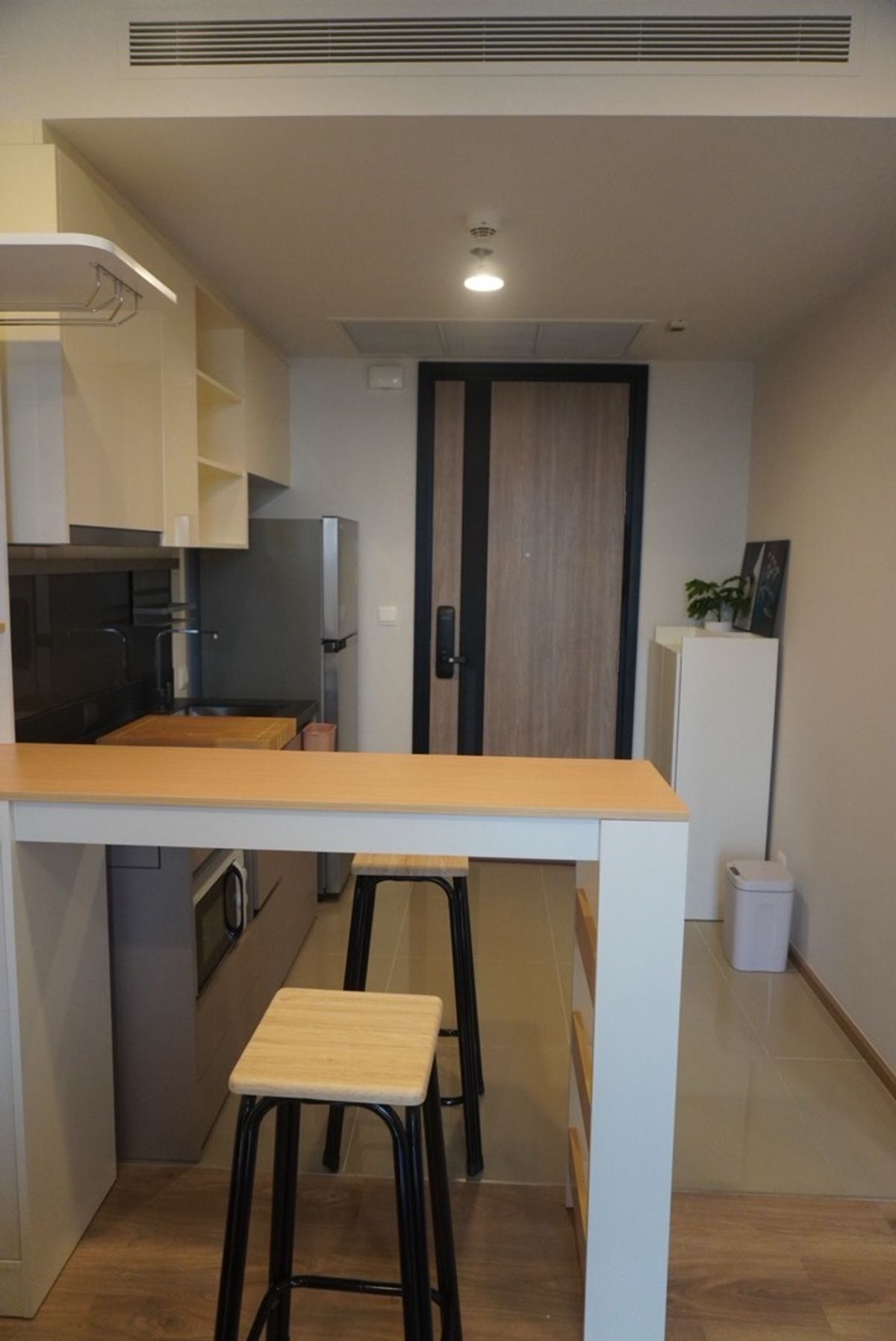 CondoSukhumvit, Asoke, Thonglor : Selling/renting Oka House, Rama 4 Road, size 34.93 sq.m., bathtub