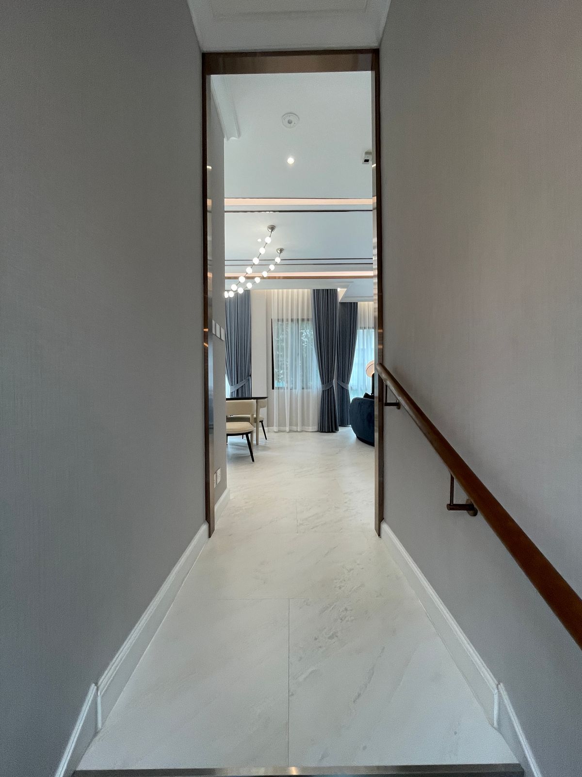 For SaleHouseSukhumvit, Asoke, Thonglor : [RARE ITEM] Luxurious corner mansion Lavista Ekkamai 10 | 429 sq m. Superior life in the heart of Ekkamai—fully decorated. Ready to move in!