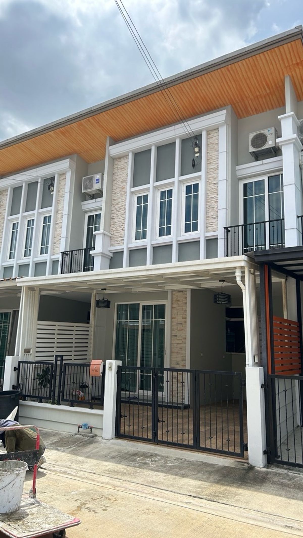 For RentTownhomeNawamin, Ramindra : ⭐️ Rent ⭐️ Golden Town Village Ram Inthra-Ring Road