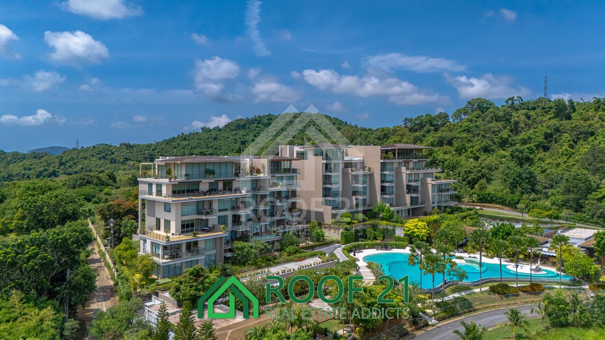 ขายคอนโดระยอง : PRICE DISCOUNT! Your Retirement Choice! Stunning Sea View Unit at Bangsaray Heights - All inclusive amenitites / Peaceful neighborhood