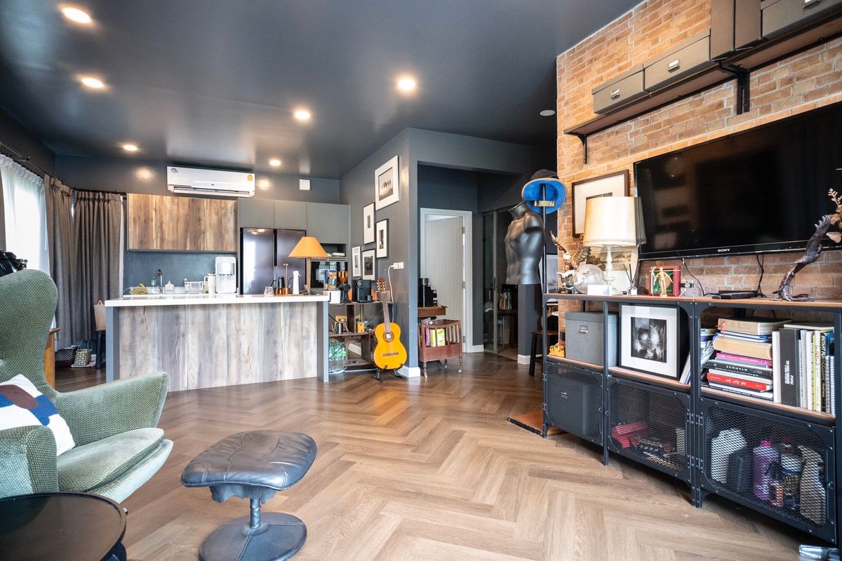 ขายบ้านลาดกระบัง สุวรรณภูมิ : 🏡 ขายบ้านเดี่ยวหรู โครงการ Perfect Place กรุงเทพกรีฑา 4 ห้องนอน 4 ห้องน้ำ ตกแต่งสวยพร้อมอยู่