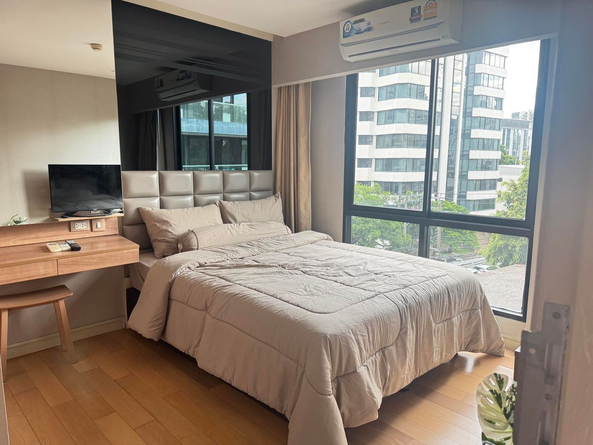 ให้เช่าคอนโดสุขุมวิท อโศก ทองหล่อ : เช่า RR260 Tidy Deluxe ห้องสวยพร้อมอยู่ ใกล้รถไฟฟ้า BTS ทองหล่อ