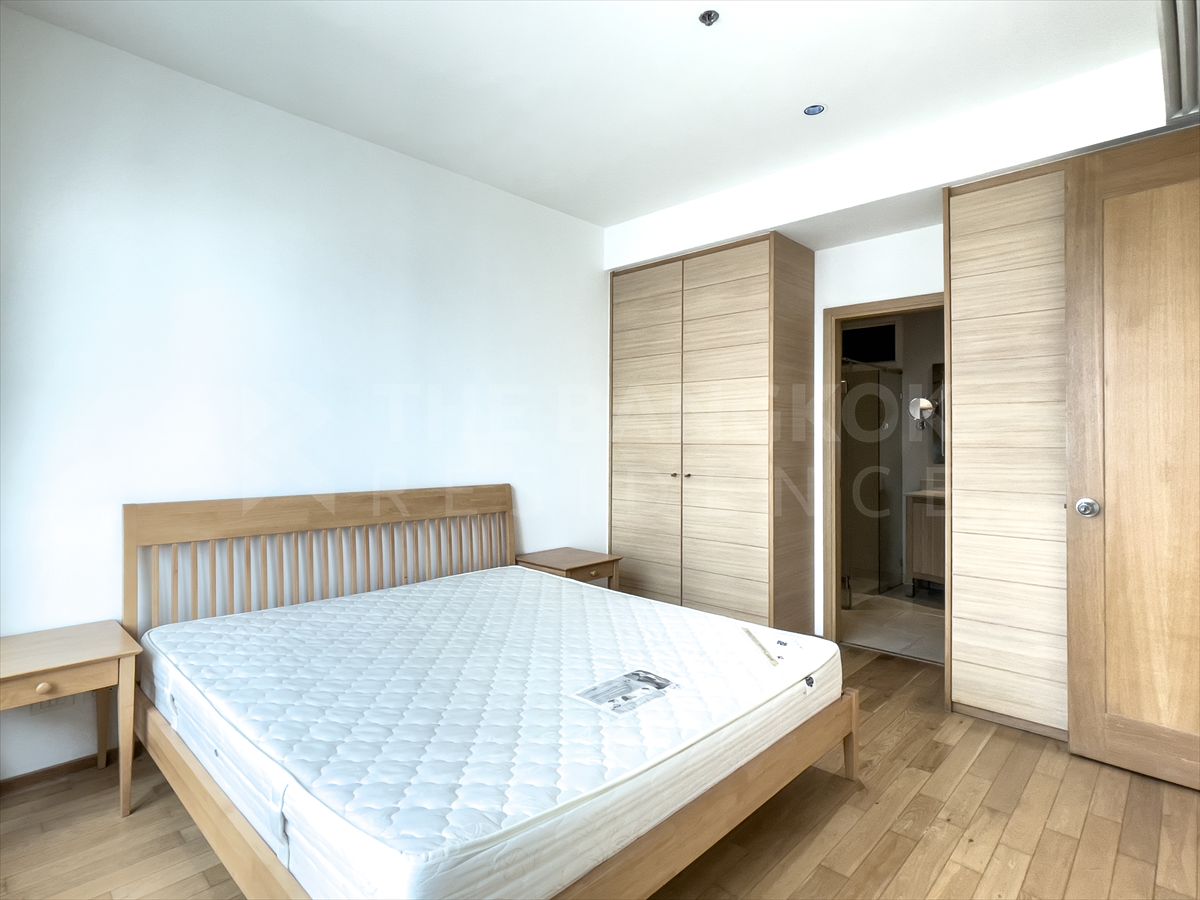 For RentCondoSathorn, Narathiwat : The Empire Place Near BTS Chong Nonsi