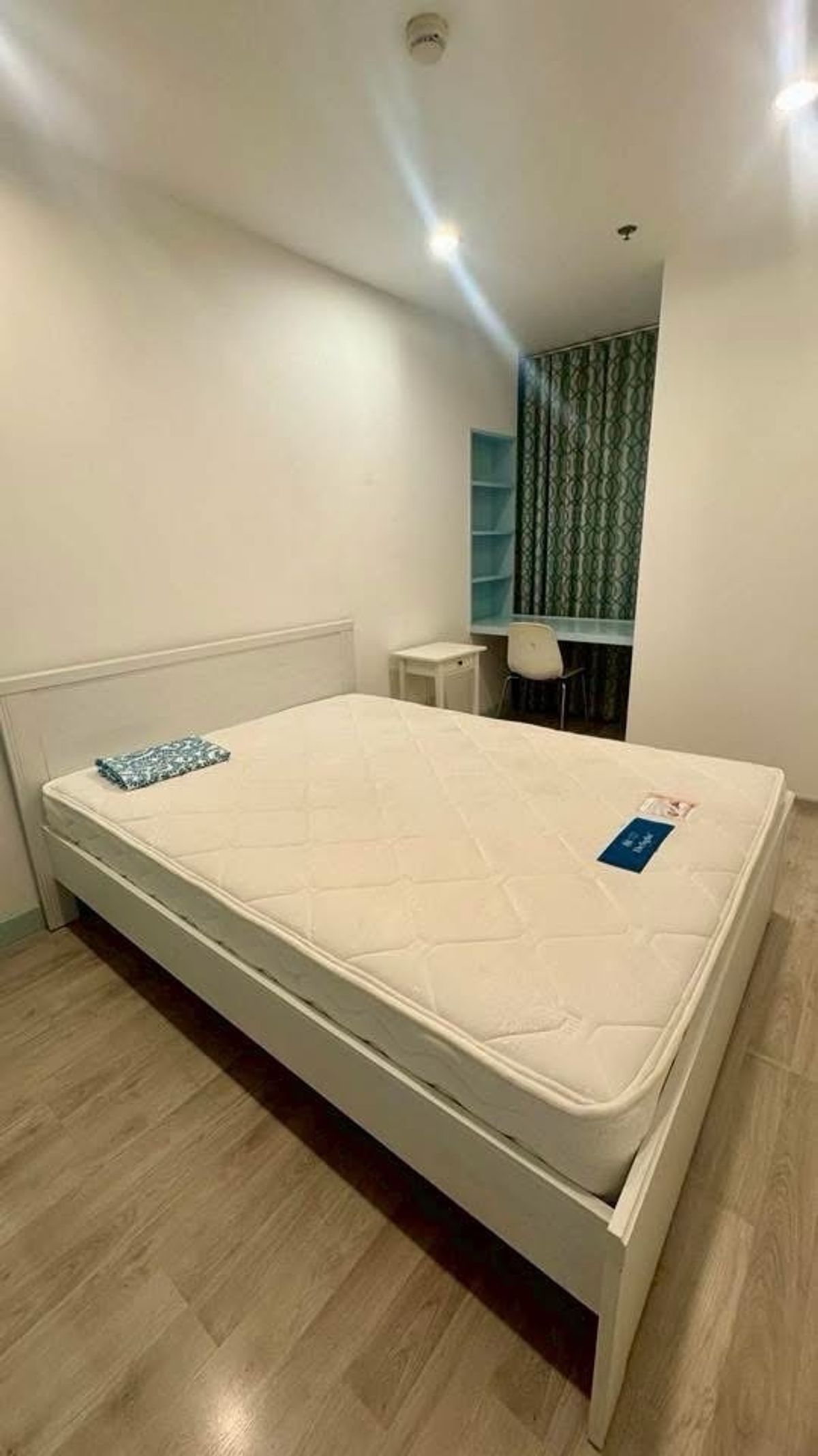 For RentCondoPinklao, Charansanitwong : @condomedium 📍 For rent 𝐈𝐃𝐄𝐎 𝐌𝐨𝐛𝐢 𝐌𝐨𝐛𝐢 - 𝐈𝐧𝐭𝐞𝐫𝐜𝐡𝐚𝐧𝐠𝐞 The room is ready. There is a washing machine [PM2958]