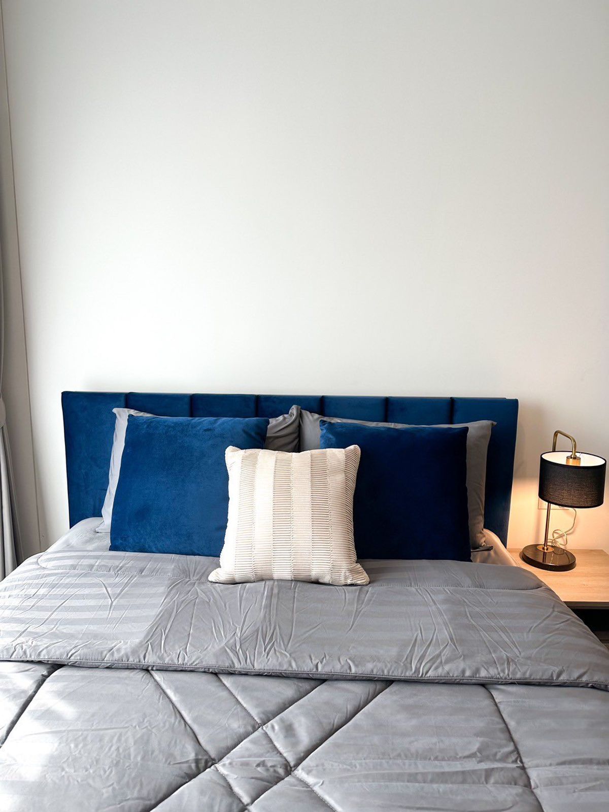 For RentCondoRama9, Petchburi, RCA : For rent ✨ THE BASE Phetchaburi - Thonglor ✨ Fully furnished and equipped with electrical appliances, near BTS Thonglor