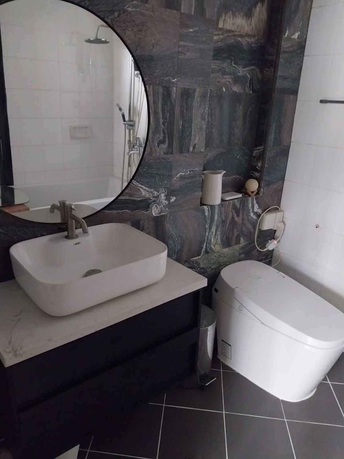 ให้เช่าทาวน์โฮมเลียบทางด่วนรามอินทรา : บ้านกลางเมือง ลาดพร้าว-โยธินพัฒนา แปลงมุม  ให้เช่า 35,000 บาท/เดือน  