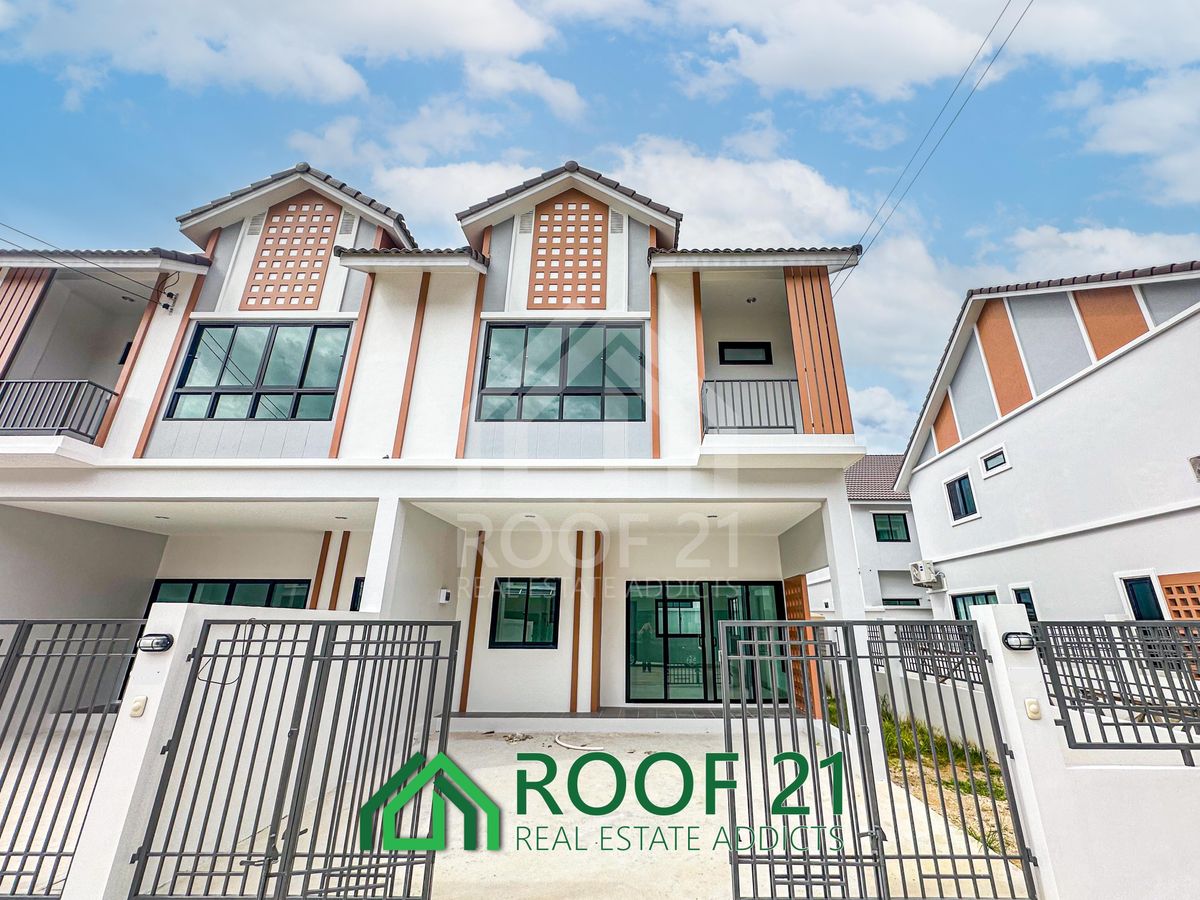 ขายบ้านพัทยา บางแสน ชลบุรี สัตหีบ : ขายทาววืโฮม Zensiri townhome สไตล์โมเดิร์น พื้นที่ใช้สอยกว้างขวาง 145ตรม. ใกล้โรงเรียนนานาชาติ