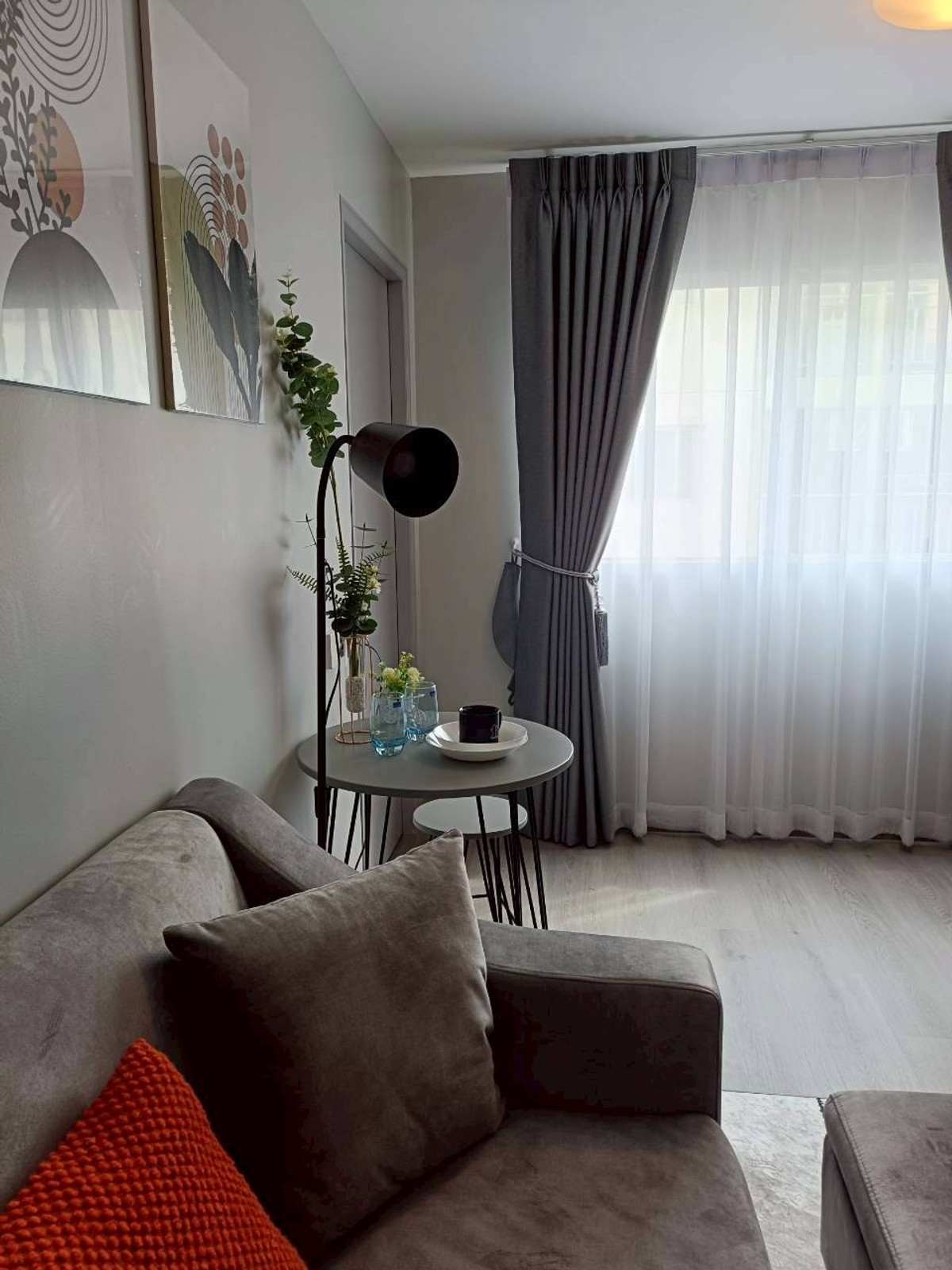 Lumphini Town Chip Rangsit Condo, Khlong Nueng, near Future Park Rangsit Loading...