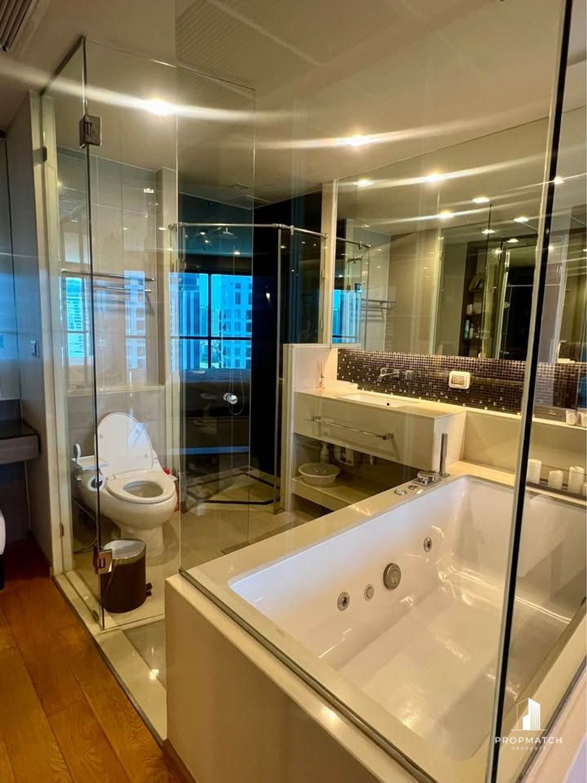 For RentCondoSathorn, Narathiwat : ✨flash deal ✨The Address Sathorn (1Bed 1Bath 56SQM.) Completely decorated !! Only 37,000 baht per month Tel.0981315848 @PropMatch