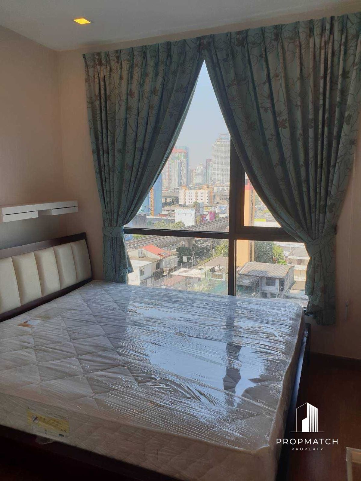 ให้เช่าคอนโดอ่อนนุช อุดมสุข : ✨Flash Deal ✨Q House Sukhumvit 79( 2Bed 1Bath 44SQM.) แต่งครบพร้อมอยู่ !! เพียง 25,000บาทต่อเดือน Tel.0981315848 @propmatch