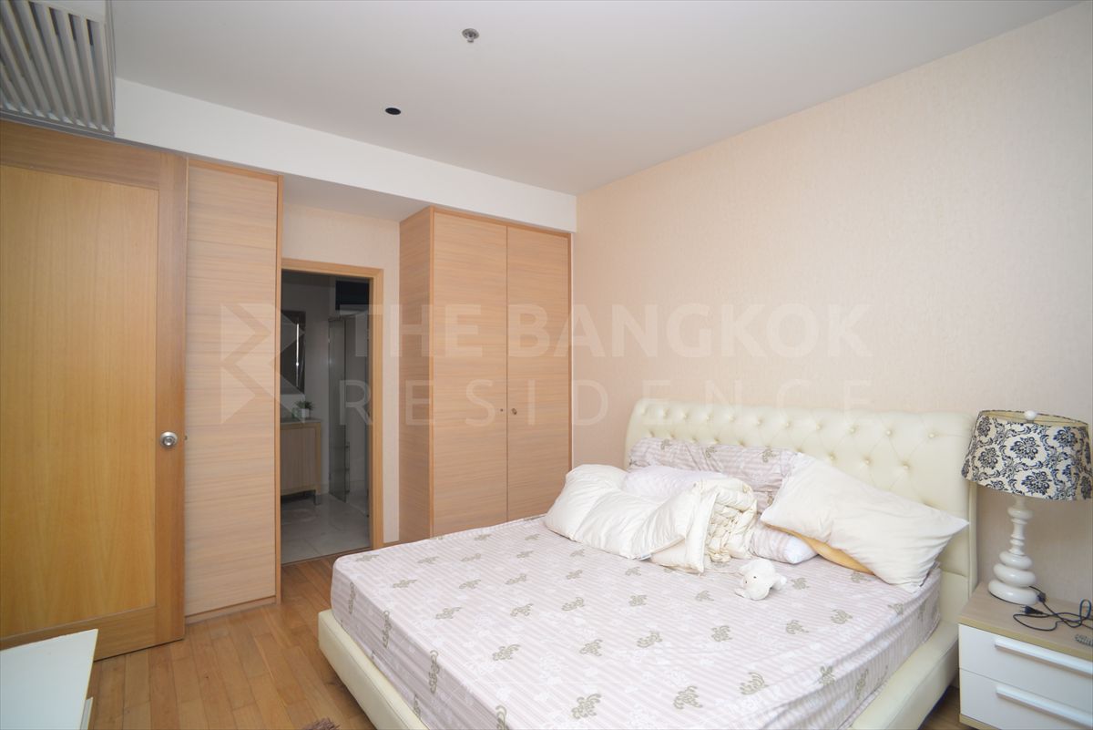 For RentCondoSathorn, Narathiwat : The Empire Place  Luxury Condo at Special Price