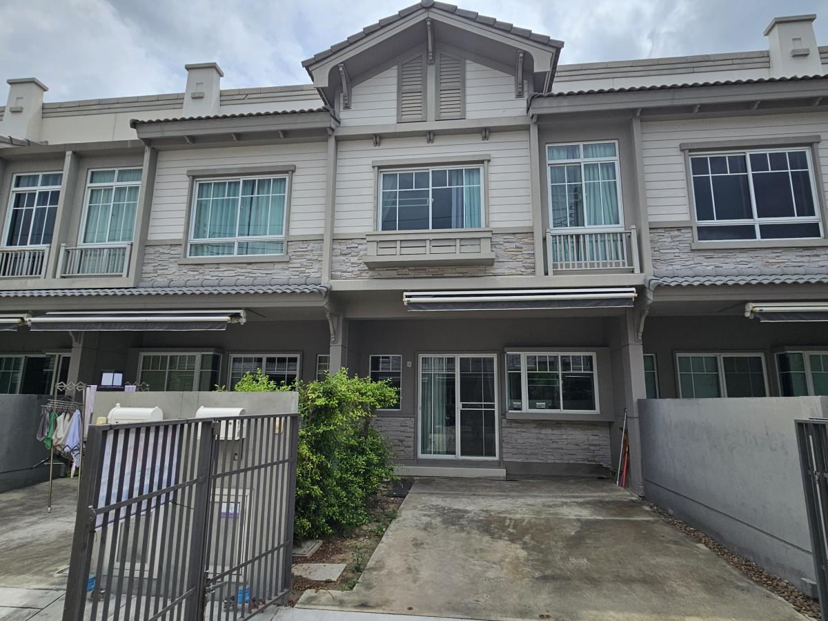 ขายทาวน์โฮมสมุทรปราการ สำโรง : บ้านสวย 2 ห้องนอน พร้อมอยู่ ย่านบางนา 26,000 บาท/เดือน | Stunning 2-Bed Home in Bangna for Just 26,000 THB/month!