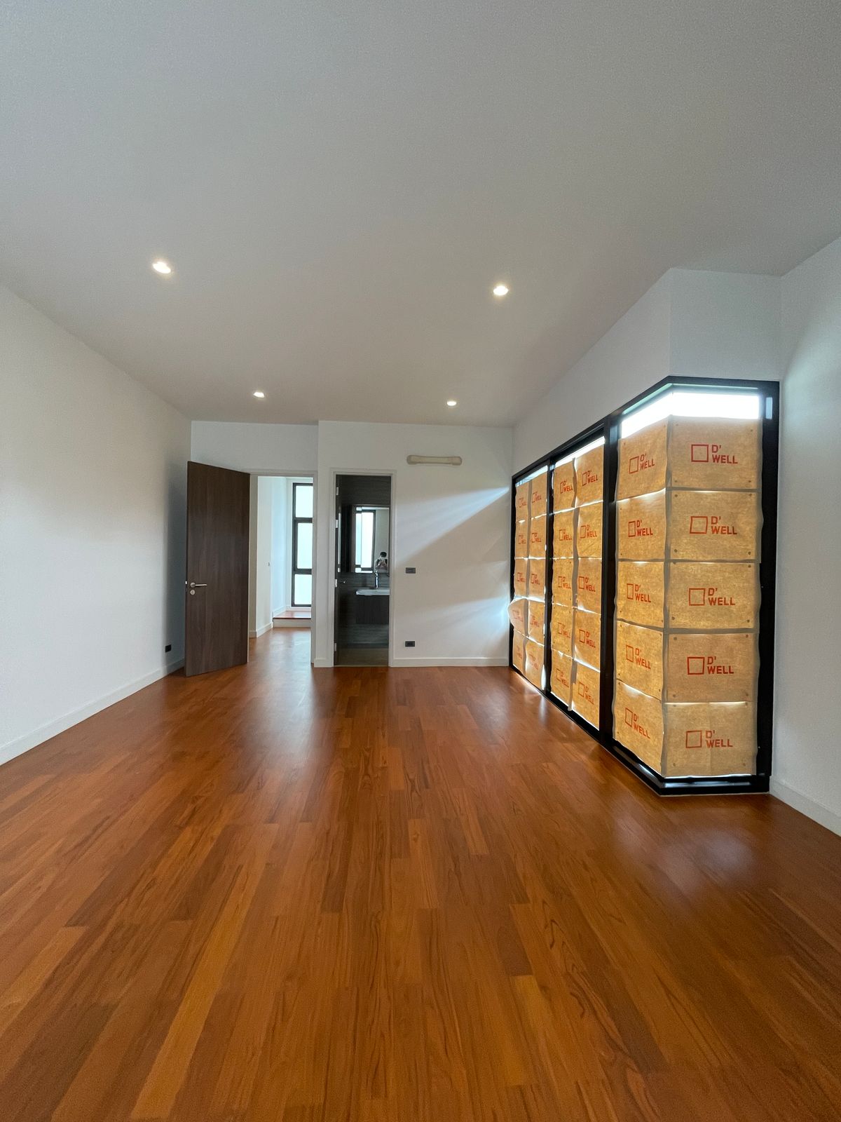 ขายบ้านรามคำแหง หัวหมาก : บ้าน Super Luxury “ARNA Rama9” 4 ห้องนอน 5 ห้องน้ำ 3 ที่จอดรถ บ้านเดี่ยว 3 ชั้น + ดาดฟ้า สไตล์ Super Luxury บนทำเลศักยภาพสูงใจกลางพระราม 9 – รามคำแหง ใจกลางเมือง ใกล้รถไฟฟ้าสายสีส้ม 