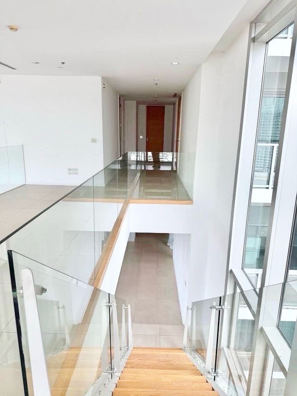 For RentCondoWongwianyai, Charoennakor : 🌟 For Rent: The River Condominium (Luxury Duplex Penthouse) 🌟 4BED5 Bath 200k