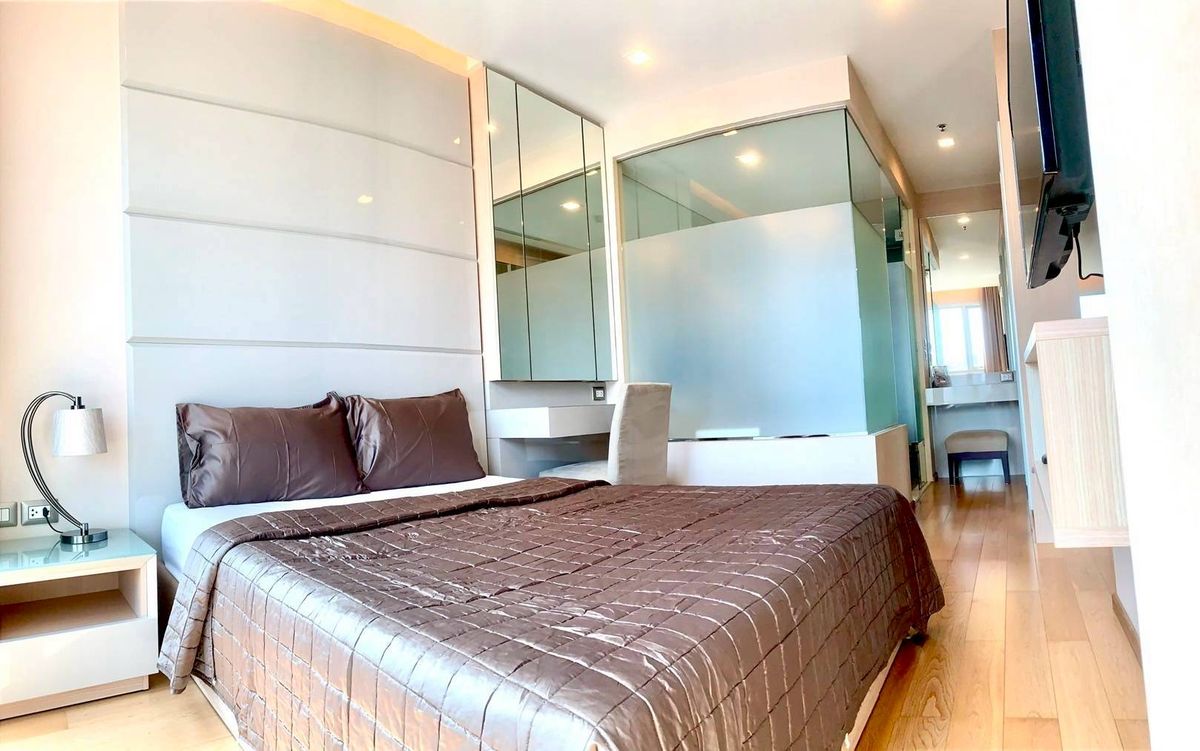 For RentCondoRama9, Petchburi, RCA : ✨ Luxury condo in the heart of Asoke | The Address Asoke 🩵 1 bedroom with a basin 🛁 Modern decoration room, beautiful 🎀 Convenient transportation near MRT 🚆