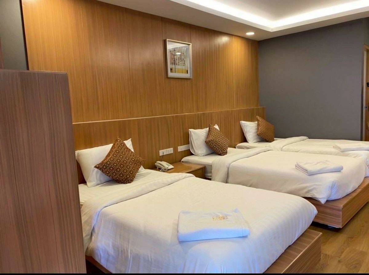 For RentHotel&Apartment BusinessPattaya, Bangsaen, Chonburi : Hotel for long term lease not far from walking street Pattaya