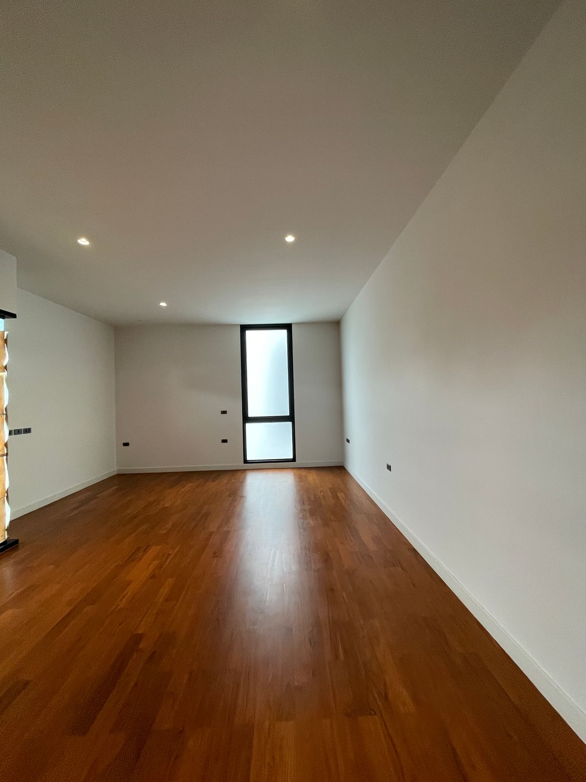 ขายบ้านรามคำแหง หัวหมาก : บ้าน Super Luxury “ARNA Rama9” 4 ห้องนอน 5 ห้องน้ำ 3 ที่จอดรถ บ้านเดี่ยว 3 ชั้น + ดาดฟ้า สไตล์ Super Luxury บนทำเลศักยภาพสูงใจกลางพระราม 9 – รามคำแหง ใจกลางเมือง ใกล้รถไฟฟ้าสายสีส้ม 