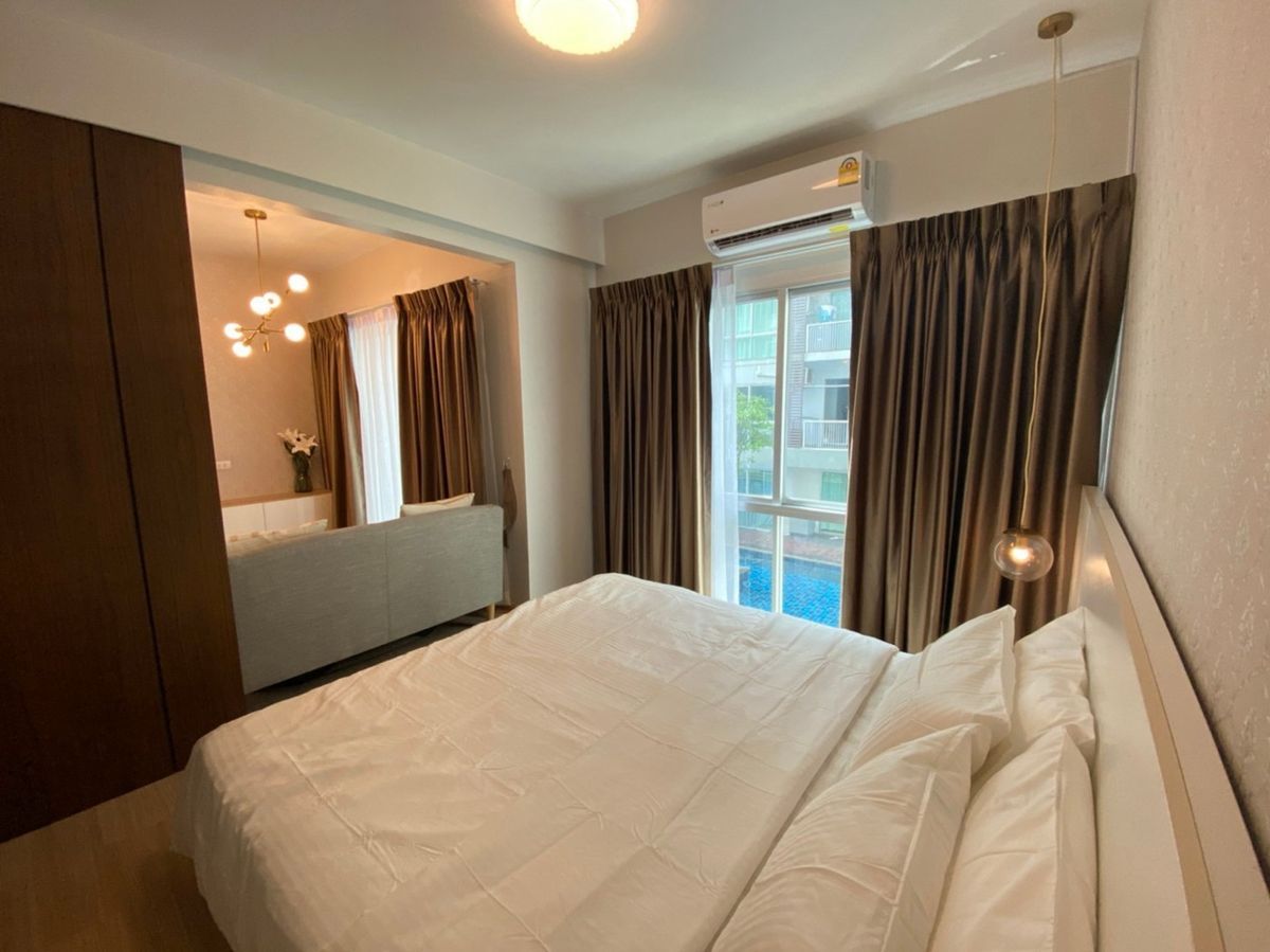 For SaleCondoRama9, Petchburi, RCA : Condo for sale, view pool, beautiful, complete, ready to stay in A SPACE Asoke - Ratchada (S4885)