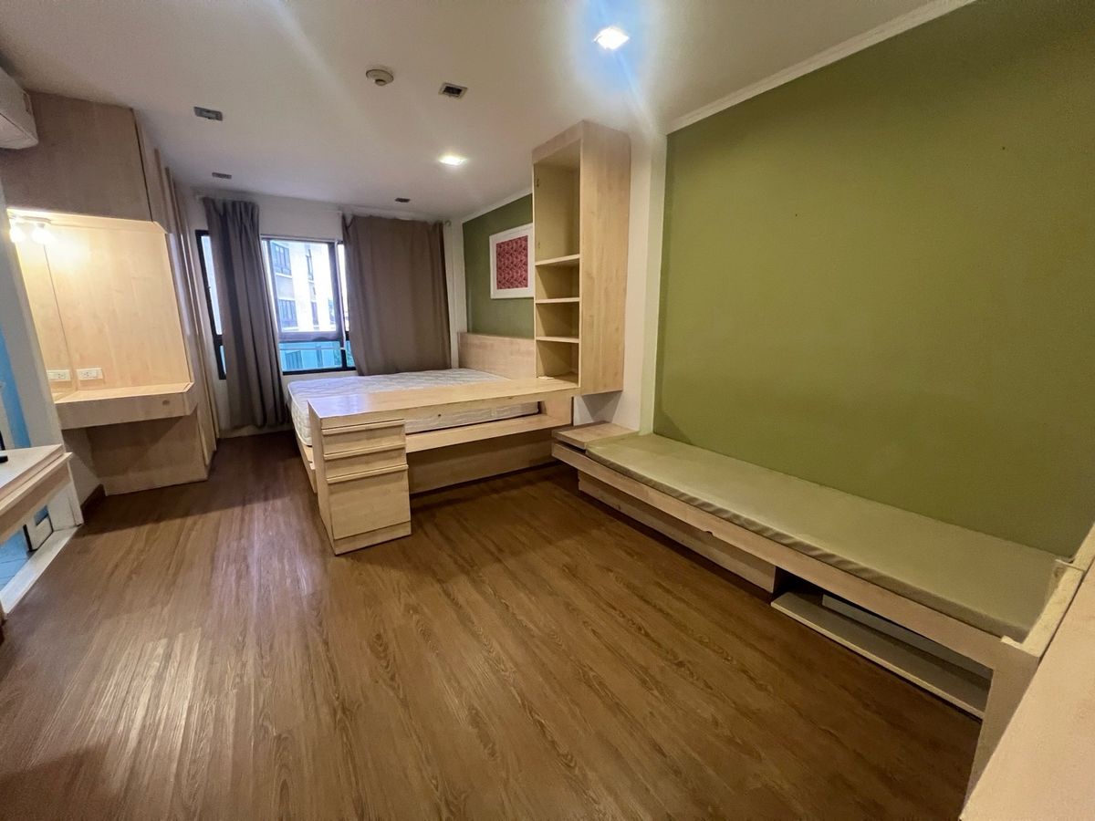 For RentCondoSathorn, Narathiwat : For Rent: Lumpini Place Narathiwat-Ratchanarin, beautiful room, furniture, only 8500 baht, ready to move in #BRT Nara 3