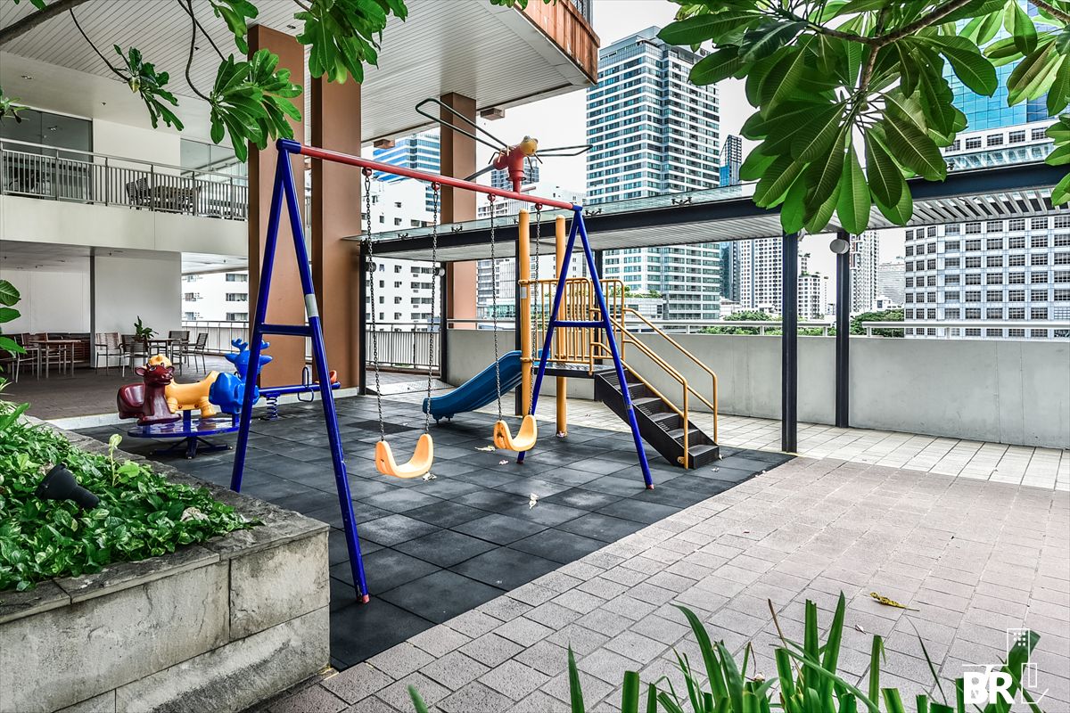 ขายคอนโดสาทร นราธิวาส :  ดิ เอ็มไพร์ เพลส เอกสิทธิ์แห่งความหรูหราบนทำเลเศรษฐกิจ  