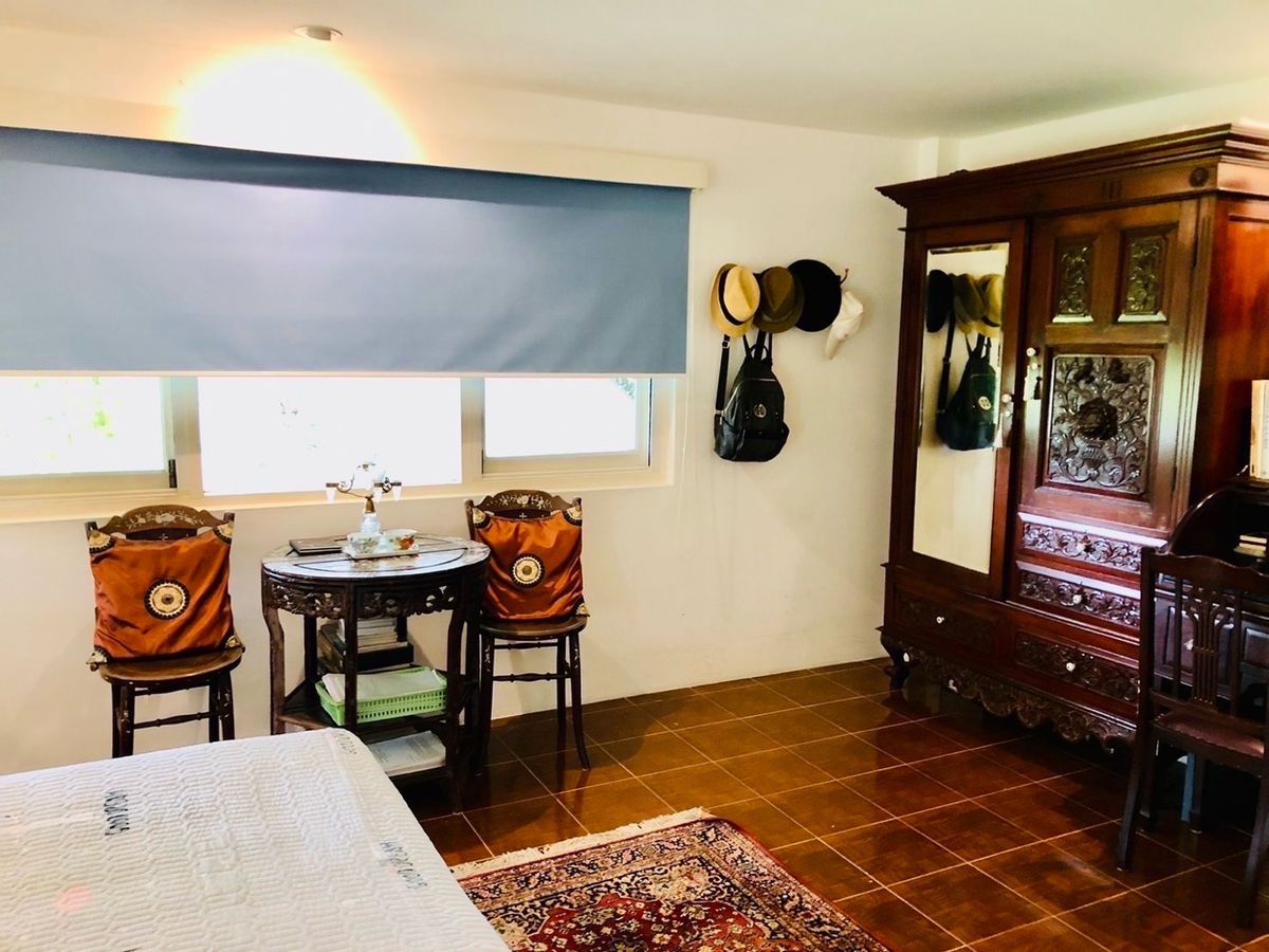 ขายบ้านหัวหิน ประจวบคีรีขันธ์ : 📢👇 หัวหินเป็นเมืองชายทะเลที่สวยงามและเป็นที่นิยมสำหรับวันหยุดพักผ่อน บ้านพักตากอากาศที่นี่ เพื่อนบ้านดี ฮวงจุ้ยดี เป็นตัวเลือกที่ดีสำหรับผู้ที่ต้องการความเป็นส่วนตัว พื้นที่กว้างขวาง และความสะดวกสบาย