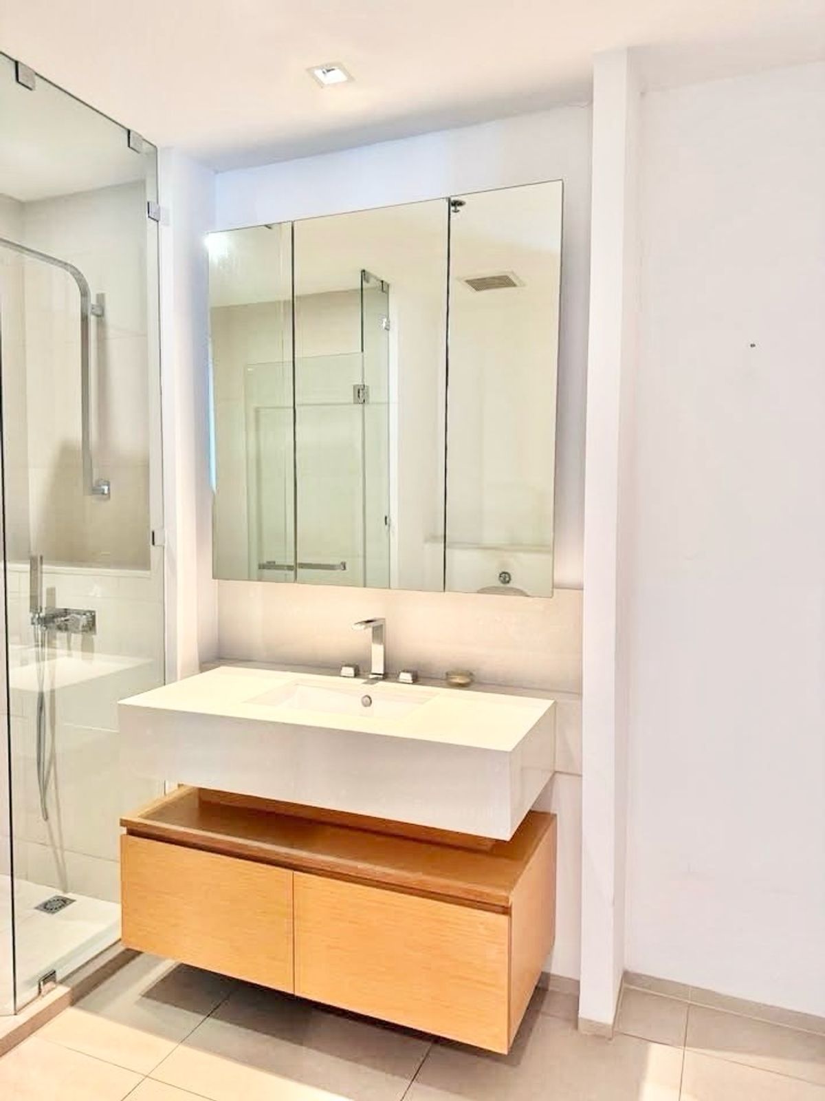 For RentCondoWongwianyai, Charoennakor : 🌟 For Rent: The River Condominium (Luxury Duplex Penthouse) 🌟 4BED5 Bath 200k