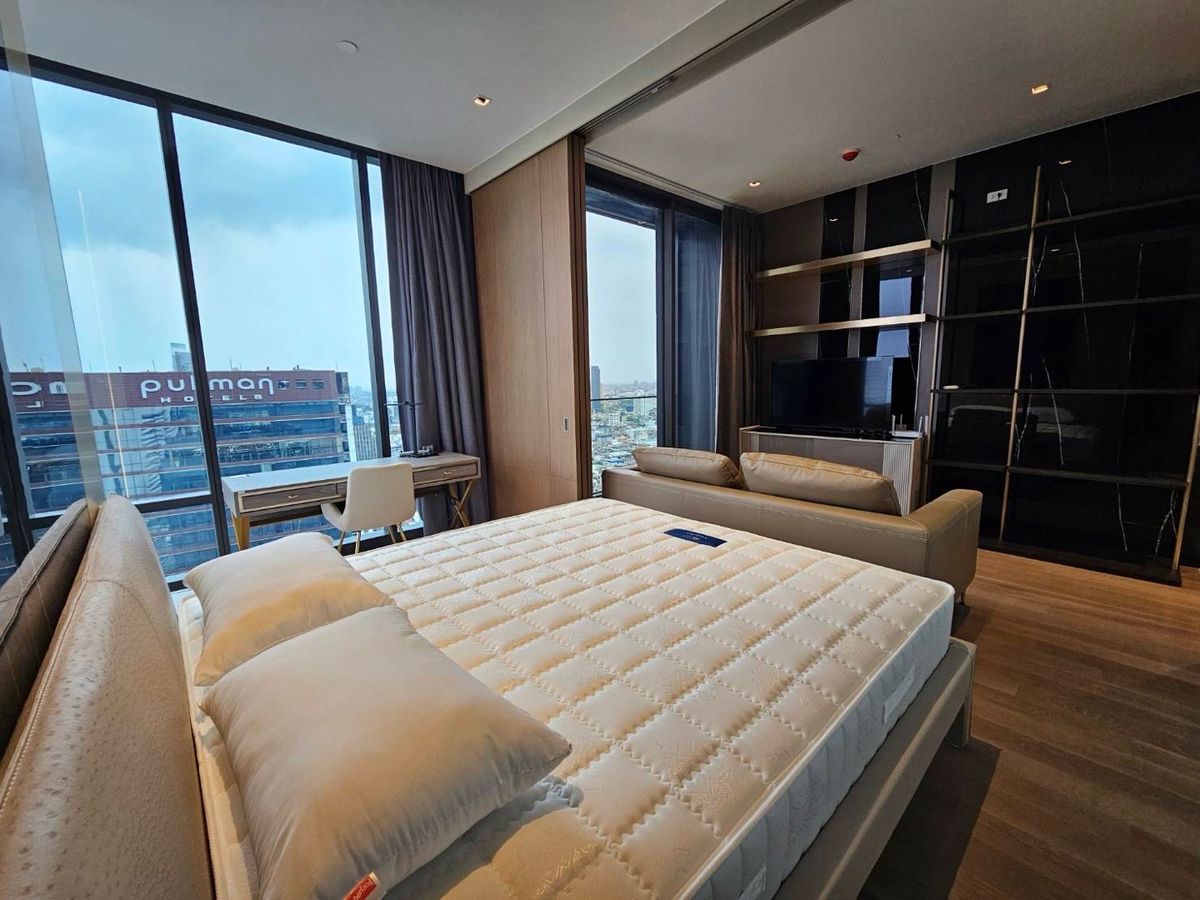 ให้เช่าคอนโดสีลม ศาลาแดง บางรัก : (Owner’s Post) Ashton Silom 50sqm unit with Best View of CBD Bangkok