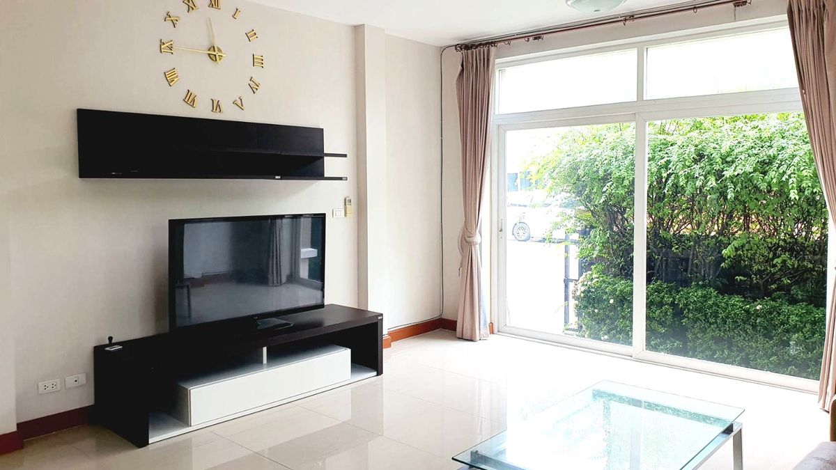 For RentHouseMin Buri, Romklao : Rent a detached house. Casa Ville Ramkhamhaeng-Ring Road near the Ring Road Expressway. Ready to move in! The house is ready.
