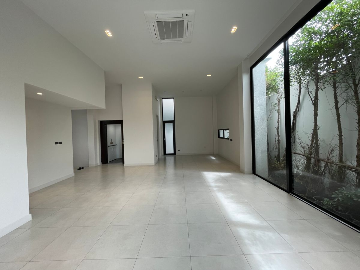 ขายบ้านรามคำแหง หัวหมาก : บ้าน Super Luxury “ARNA Rama9” 4 ห้องนอน 5 ห้องน้ำ 3 ที่จอดรถ บ้านเดี่ยว 3 ชั้น + ดาดฟ้า สไตล์ Super Luxury บนทำเลศักยภาพสูงใจกลางพระราม 9 – รามคำแหง ใจกลางเมือง ใกล้รถไฟฟ้าสายสีส้ม 