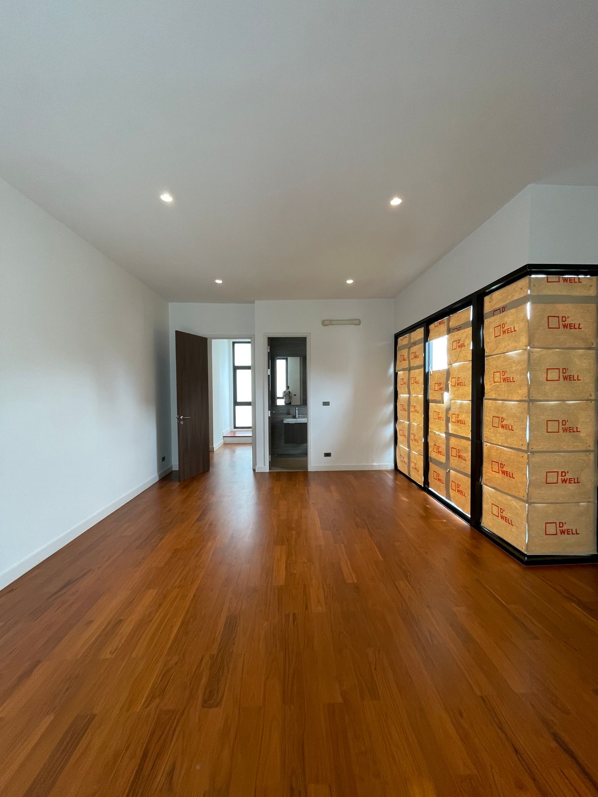 ขายบ้านรามคำแหง หัวหมาก : บ้าน Super Luxury “ARNA Rama9” 4 ห้องนอน 5 ห้องน้ำ 3 ที่จอดรถ บ้านเดี่ยว 3 ชั้น + ดาดฟ้า สไตล์ Super Luxury บนทำเลศักยภาพสูงใจกลางพระราม 9 – รามคำแหง ใจกลางเมือง ใกล้รถไฟฟ้าสายสีส้ม 