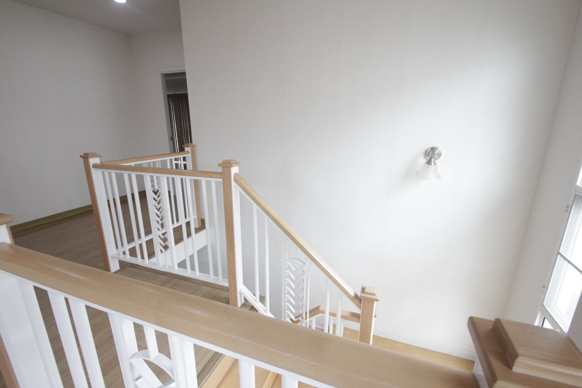 For SaleHousePhutthamonthon, Salaya : Baan Dae Yewaphatsorn Pinklao Petchkasem The new house has never been to sell, loss with fir, air conditioner, refrigerator, curtain, 61.9 square wah.