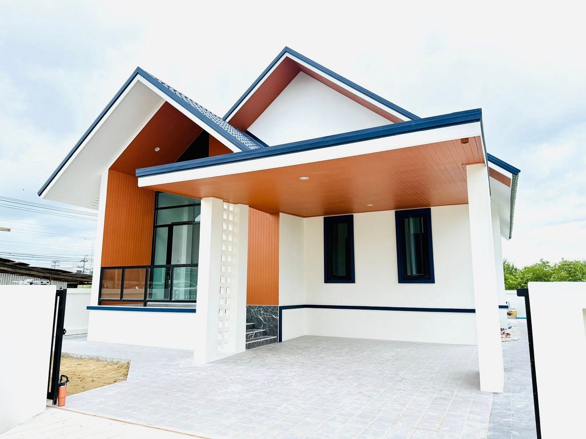 ขายบ้านหัวหิน ประจวบคีรีขันธ์ : ขายถูกมาก!! บ้านเดี่ยวสร้างใหม่ ทำเลทอง อ.เมือง จ.ประจวบคีรีขันธ์ ติดถนนเพชรเกษม ขาล่องใต้ ใกล้แม็คโคร โลตัส ทะเลฯ