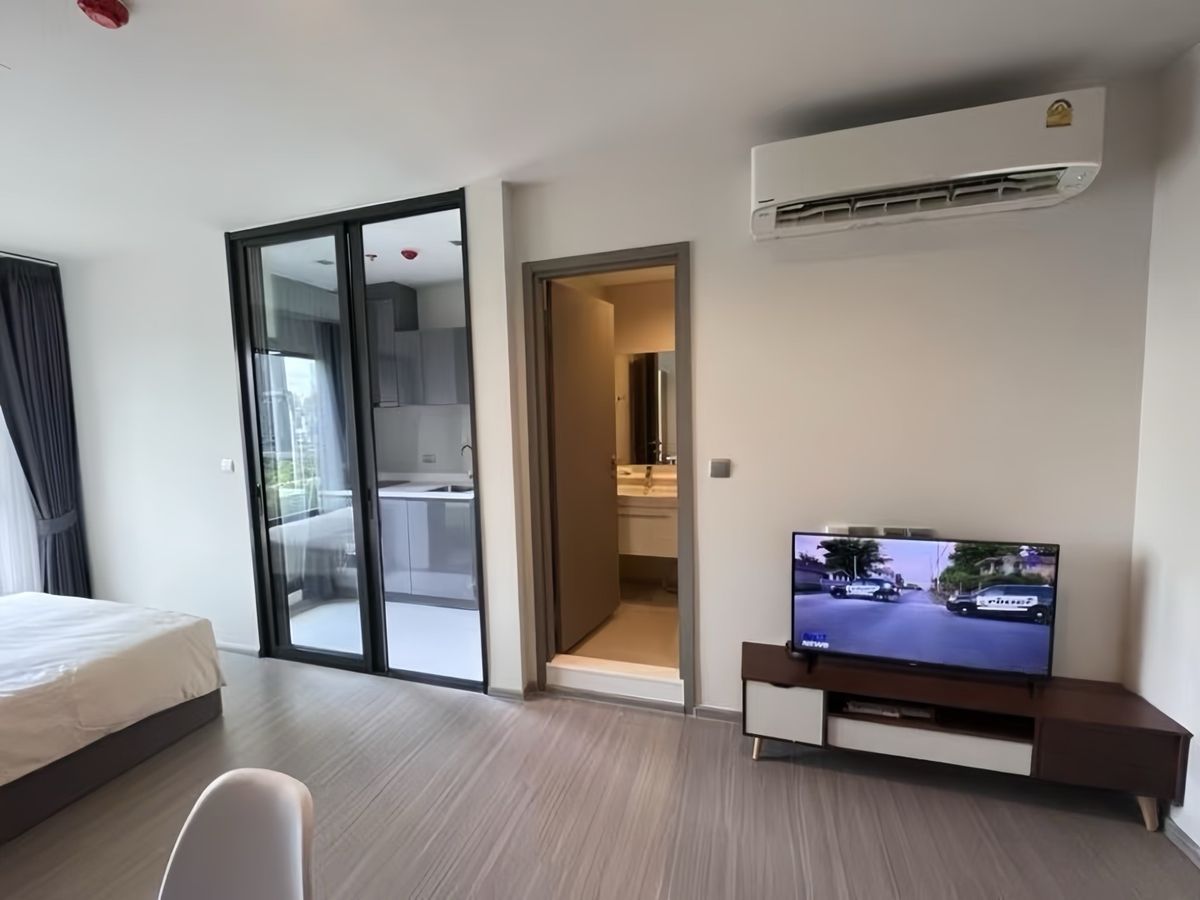 For RentCondoRama9, Petchburi, RCA : Life Asoke Hype for rent