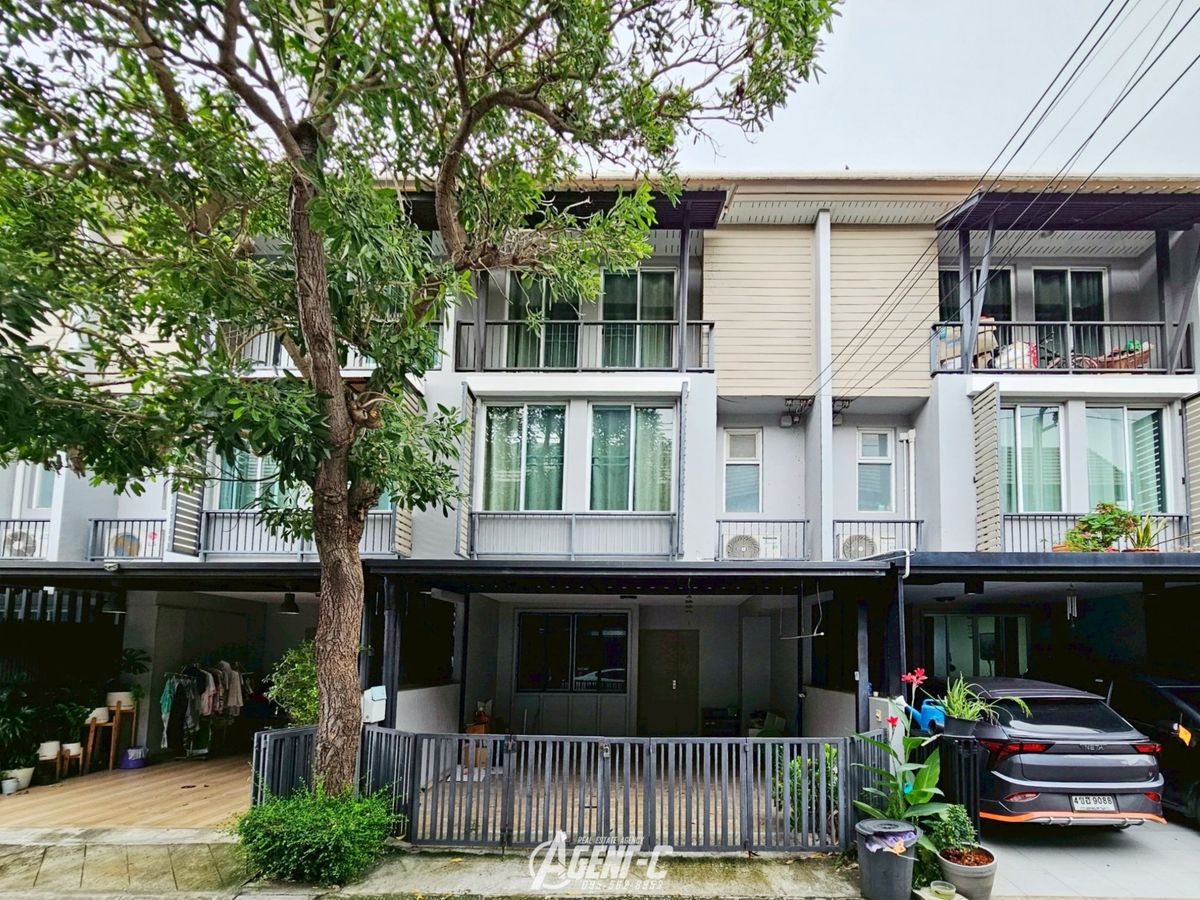 ขายทาวน์โฮมเกษตร นวมินทร์ ลาดปลาเค้า : อารียา เดลี่ เกษตร-นวมินทร์ ทาวน์โฮม 3ชั้น เนื้อที่ 16.9ตรว. ฟังก์ชั่น 3 ห้องนอน 4 ห้องน้ำ 2 ที่จอดรถ  บ้านสวยพร้อมอยู่ ทำเลดีเดินทางสะดวก ใกล้เซ็นทรัลรามอินทราและ ม.เกษตร