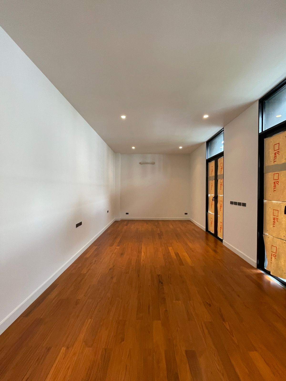 ขายบ้านรามคำแหง หัวหมาก : บ้าน Super Luxury “ARNA Rama9” 4 ห้องนอน 5 ห้องน้ำ 3 ที่จอดรถ บ้านเดี่ยว 3 ชั้น + ดาดฟ้า สไตล์ Super Luxury บนทำเลศักยภาพสูงใจกลางพระราม 9 – รามคำแหง ใจกลางเมือง ใกล้รถไฟฟ้าสายสีส้ม 