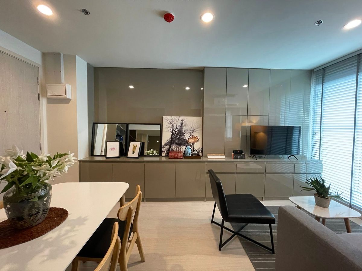 For RentCondoChaengwatana, Muangthong : 📢📢 Condo for rent New Noble Chaengwattana (2 bedrooms, 1 bathroom, size 47 sqm.) Attached to Makro Chaengwattana Belong room Complete ready to move in & gt; & gt; & gt; Say hello @Condo2u. Reply quickly.