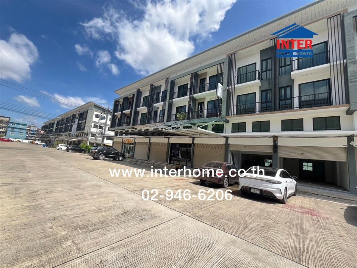 ขายอาคารพาณิชย์บางแค เพชรเกษม : อาคารพาณิชย์ 3.5 ชั้น 18 ตร.ว. โครงการไอยรา เพชรเกษม81 ซอยเพชรเกษม81ถนนเพชรเกษม ถนนเลียบคลองภาษีเจริญฝั่งเหนือ เขตหนองแขม กรุงเทพมหานคร