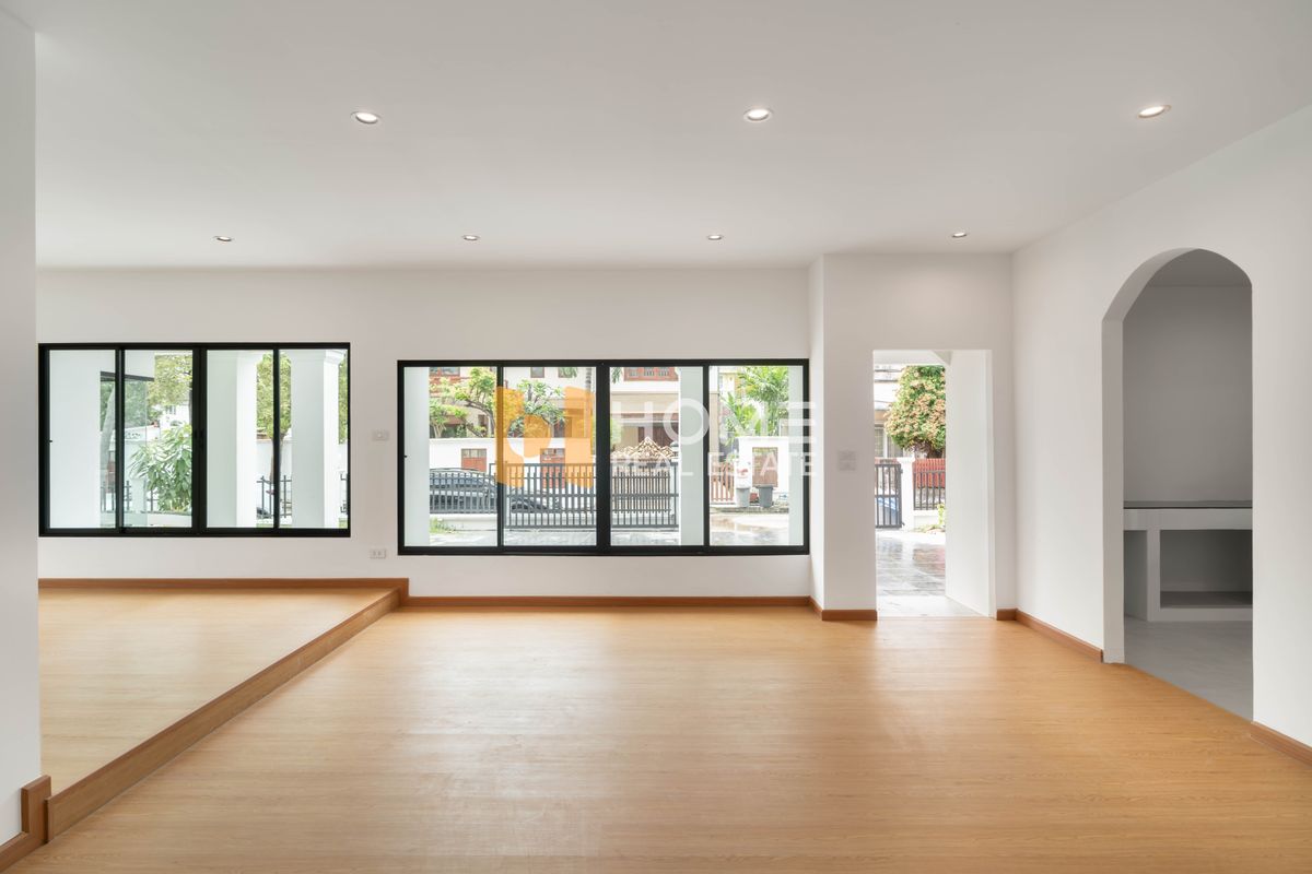 ขายบ้านมีนบุรี-ร่มเกล้า : บ้านเดี่ยวไซส์ใหญ่สุด Exclusive ย่านรามคำแหง 🔥 เพอร์เฟค เพลส รามคำแหง 164 / 3 ห้องนอน (ขาย), Perfect Place Ramkhamhaeng 164 / 3 Bedrooms (FOR SALE) AA480