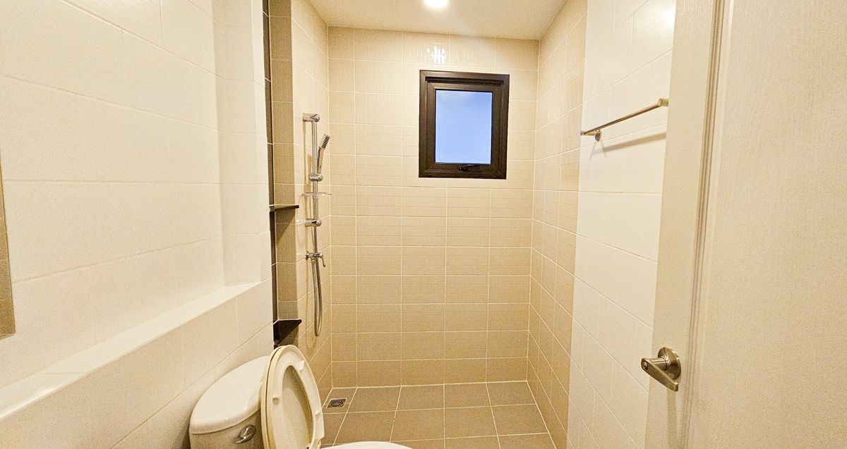 For SaleHouseBangna, Bearing, Lasalle : Centro Bangna Km.7 Never lived in Near Mega Bangna International school 