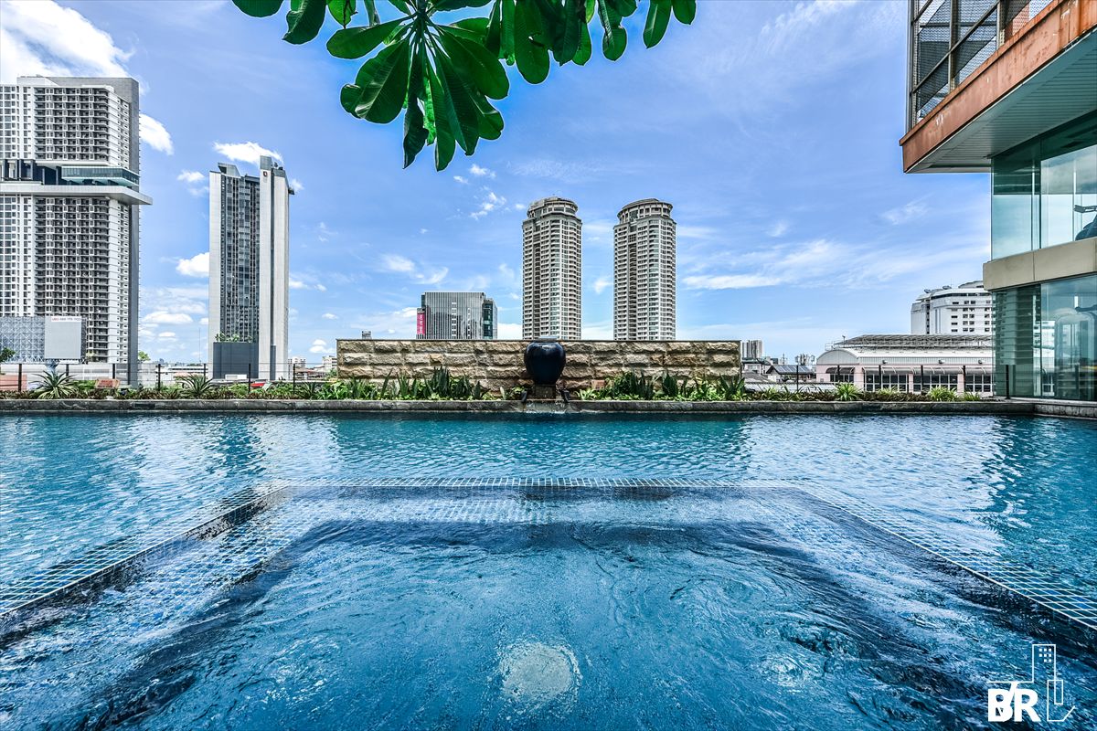 For RentCondoSathorn, Narathiwat : The Empire Place The Privilege of Luxury in an Economic Hub Location